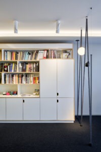 Arbeitsmaterialien verbergen und präsentieren